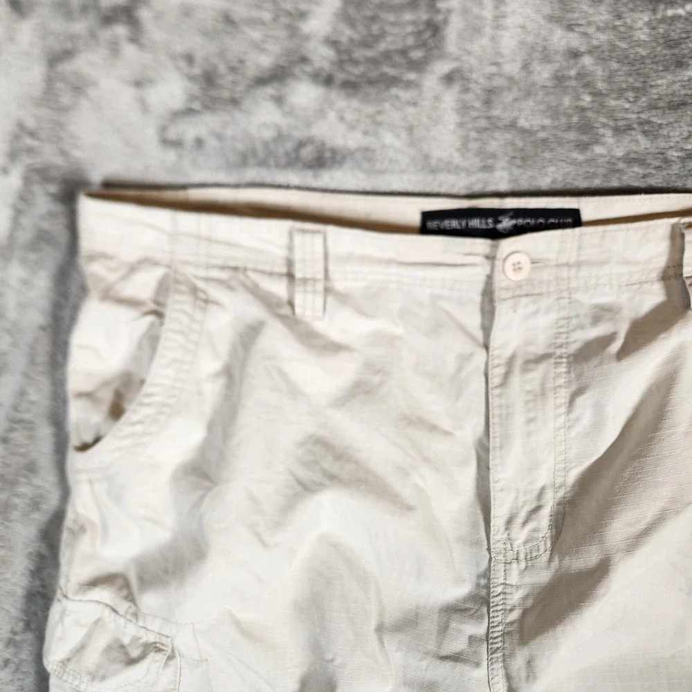 Beverly Hills Polo Club Cargo Shorts Men's 38X11‎ Beige Muted Khaki Modern